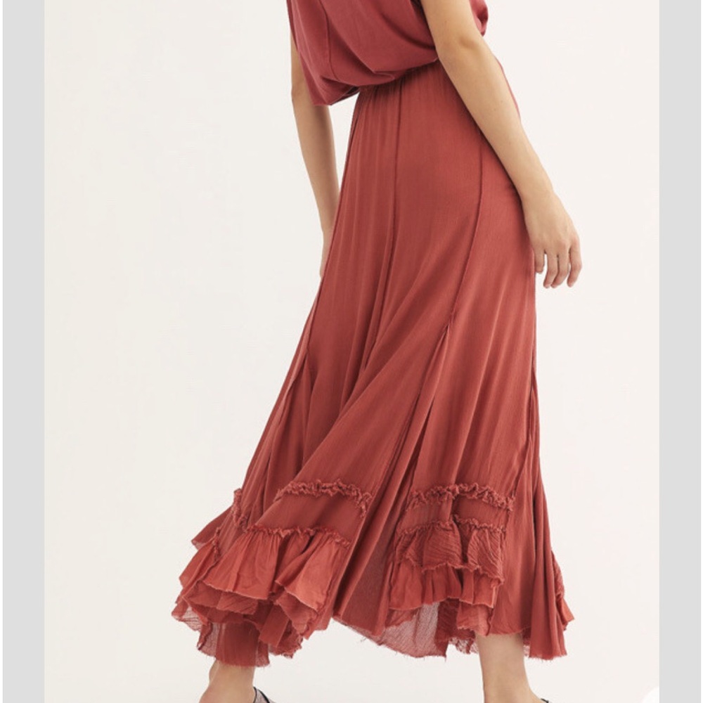 Free People FP ONE Cypress Ruffle Tiered Hem Boho Flowy Maxi Skirt M excellent